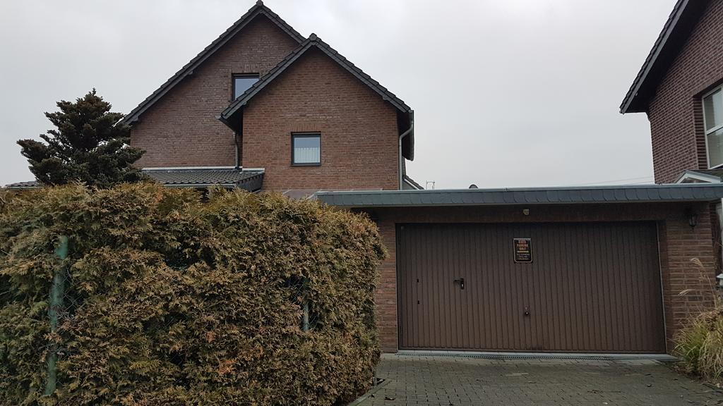 Gaestezimmer Junglas Bornheim  Esterno foto